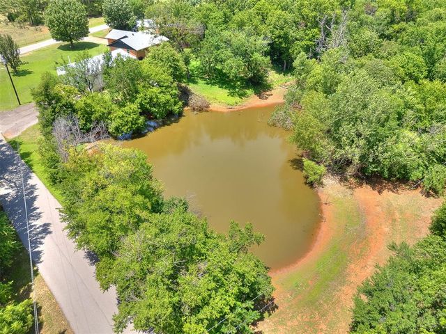 400 Ridgewood Drive, Tuttle, OK 73089