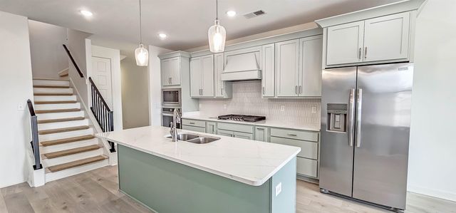 230 LINKS VIEW DR, Oakland, TN 38060