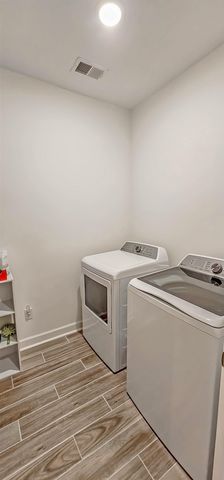230 LINKS VIEW DR, Oakland, TN 38060