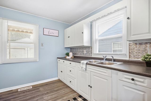 2666 Elmore Drive 2666 Elmore Drive, Springfield, OH 45505