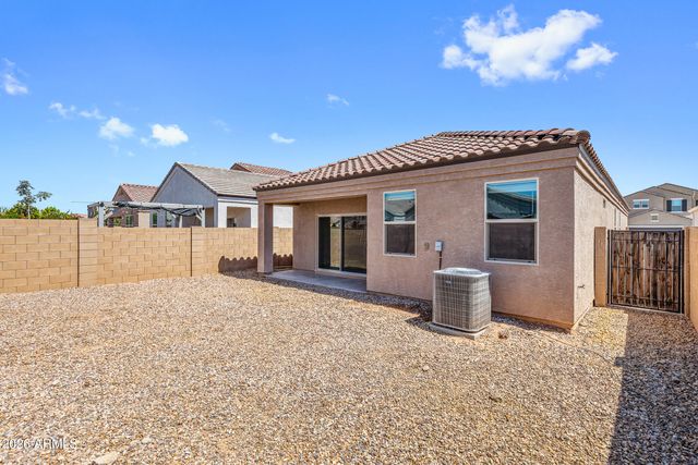 5246 E Iridium Way, San Tan Valley, AZ 85143