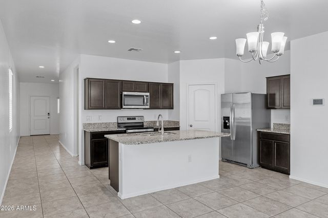 5246 E Iridium Way, San Tan Valley, AZ 85143
