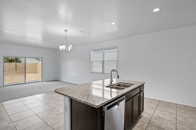5246 E Iridium Way, San Tan Valley, AZ 85143