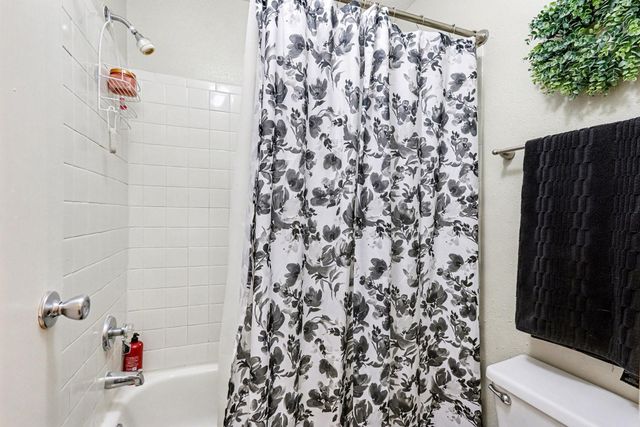 3506 Cove View Boulevard 408, Galveston, TX 77554