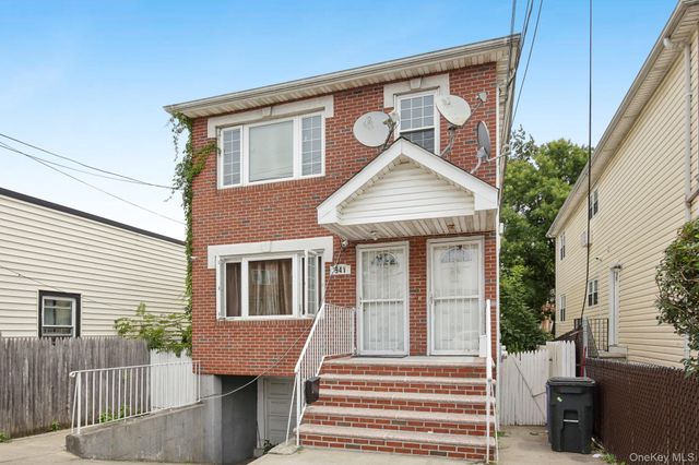 941 Crescent Street, Brooklyn, NY 11208