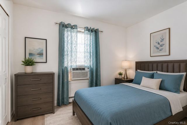 941 Crescent Street, Brooklyn, NY 11208