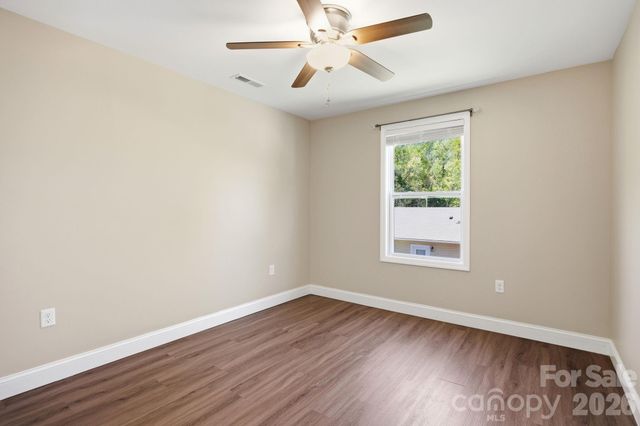 9 Half Moon Drive, Swannanoa, NC 28778