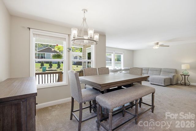 9 Half Moon Drive, Swannanoa, NC 28778
