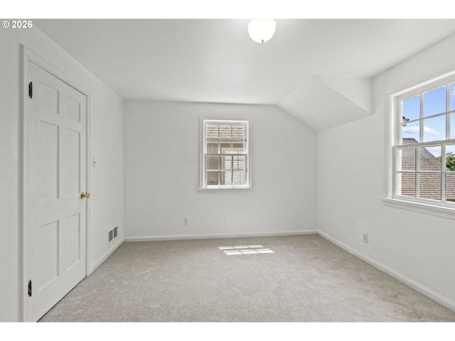 2809 NICHOLS Blvd, Longview, WA 98632