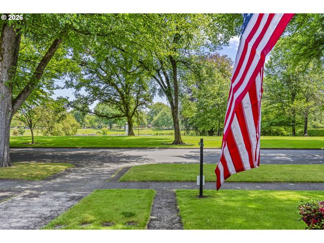 2809 NICHOLS Blvd, Longview, WA 98632
