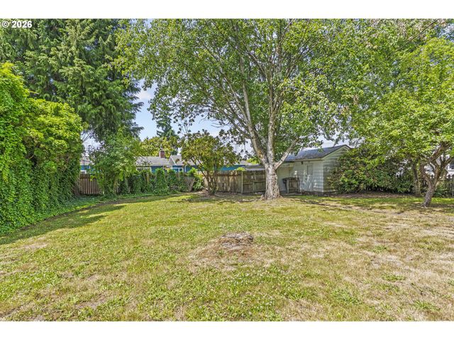 2809 NICHOLS Blvd, Longview, WA 98632