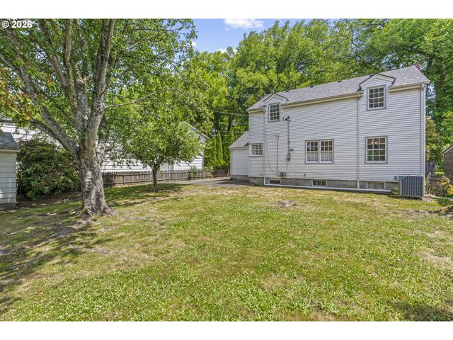 2809 NICHOLS Blvd, Longview, WA 98632