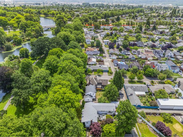 2809 NICHOLS Blvd, Longview, WA 98632