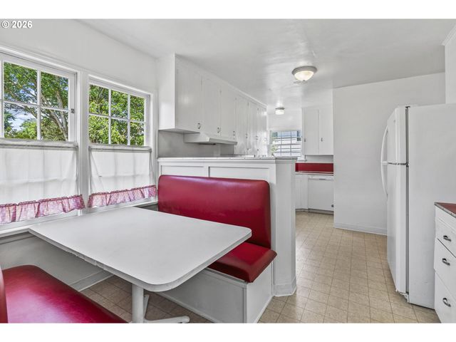 2809 NICHOLS Blvd, Longview, WA 98632