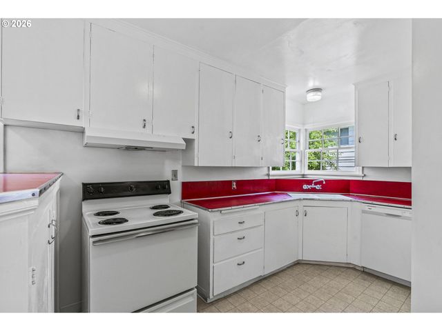 2809 NICHOLS Blvd, Longview, WA 98632