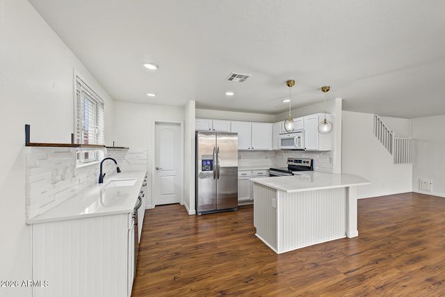 18280 W ELM Street, Surprise, AZ 85388