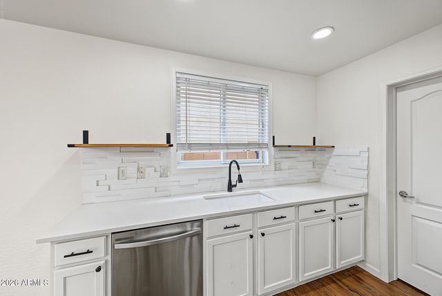18280 W ELM Street, Surprise, AZ 85388
