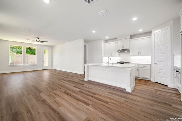 18414 Rhone River, San Antonio, TX 78256