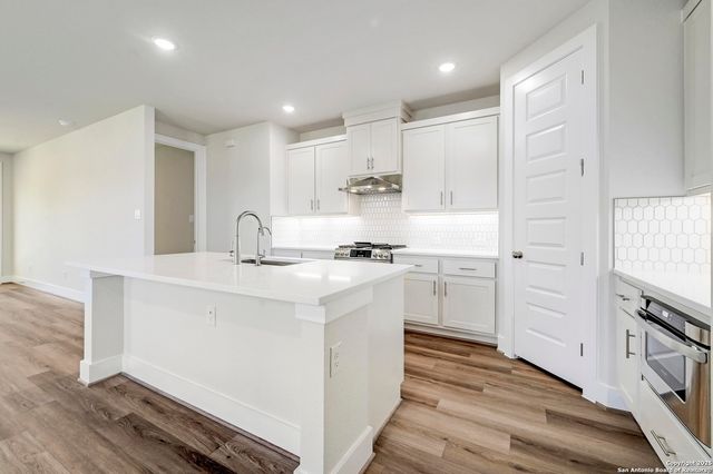 18414 Rhone River, San Antonio, TX 78256