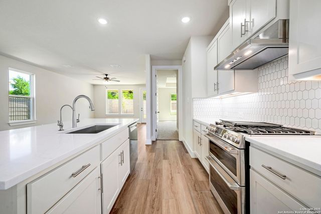 18414 Rhone River, San Antonio, TX 78256