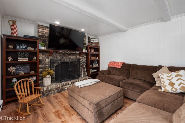 23061 N Apple Hill Lane, Lincolnshire, IL 60069