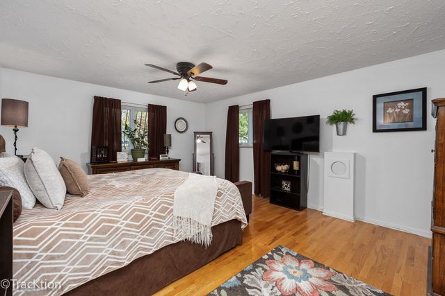 23061 N Apple Hill Lane, Lincolnshire, IL 60069