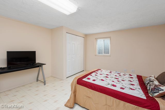 23061 N Apple Hill Lane, Lincolnshire, IL 60069