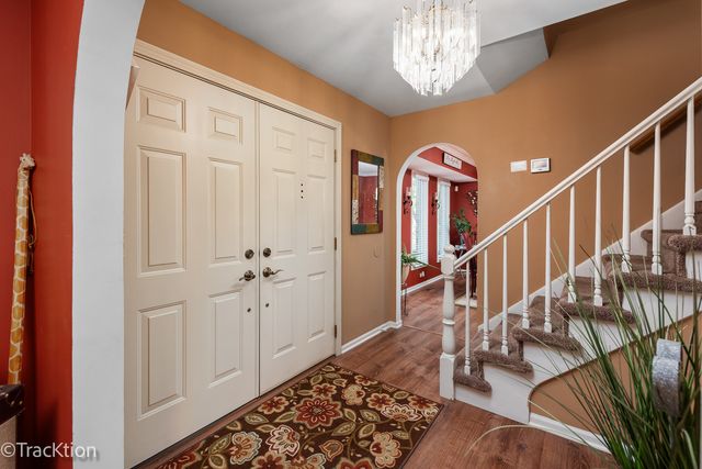 23061 N Apple Hill Lane, Lincolnshire, IL 60069