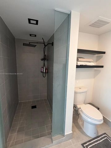 92 SW 3rd St 4804, Miami, FL 33130