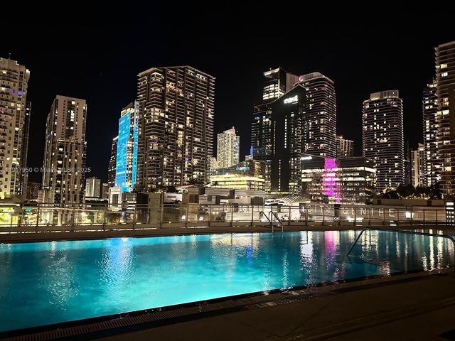 92 SW 3rd St 4804, Miami, FL 33130