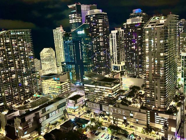 92 SW 3rd St 4804, Miami, FL 33130