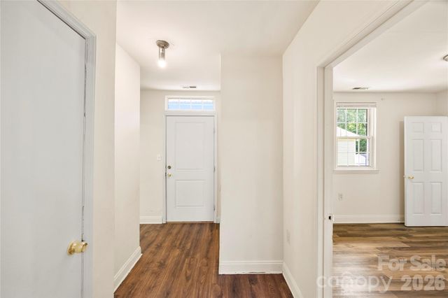 621 Pennsylvania Avenue, Charlotte, NC 28216