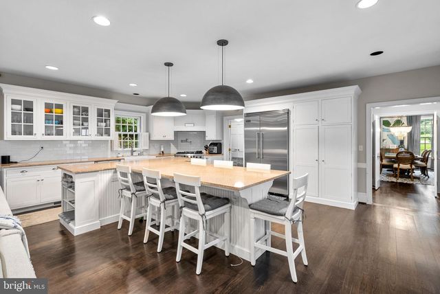 10306 CUTTERS LN, Potomac, MD 20854