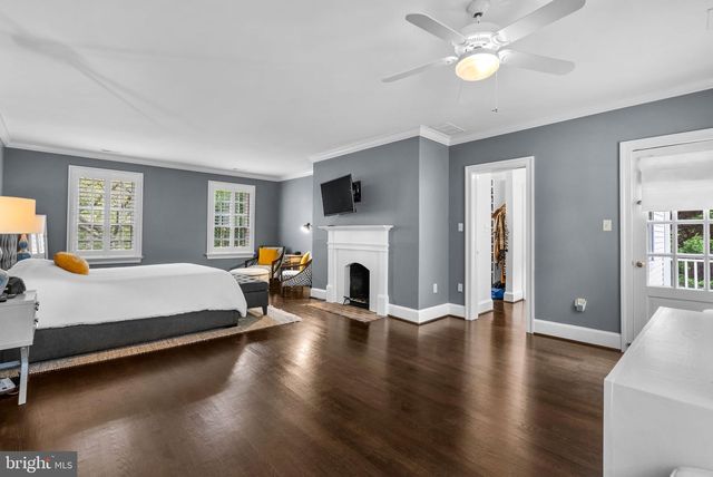 10306 CUTTERS LN, Potomac, MD 20854