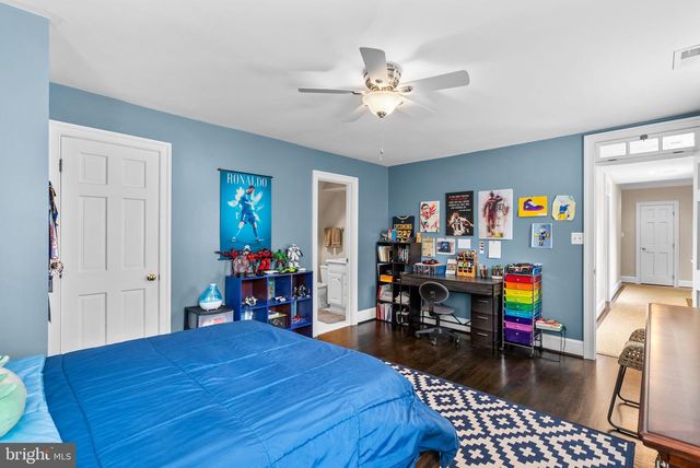 10306 CUTTERS LN, Potomac, MD 20854