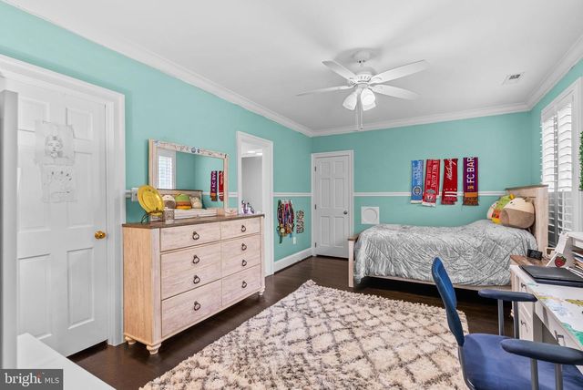 10306 CUTTERS LN, Potomac, MD 20854