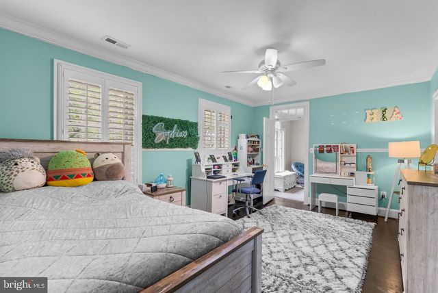 10306 CUTTERS LN, Potomac, MD 20854