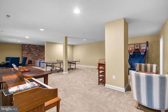 10306 CUTTERS LN, Potomac, MD 20854