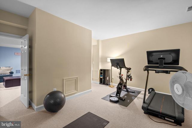 10306 CUTTERS LN, Potomac, MD 20854