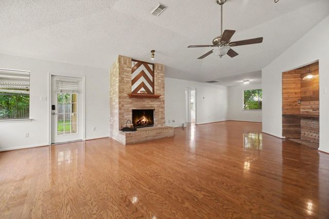 2103 Rolling Glen Drive, Spring, TX 77373