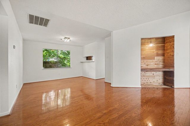 2103 Rolling Glen Drive, Spring, TX 77373