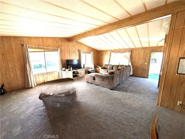 1701 S Thornburg 33, Santa Maria, CA 93458