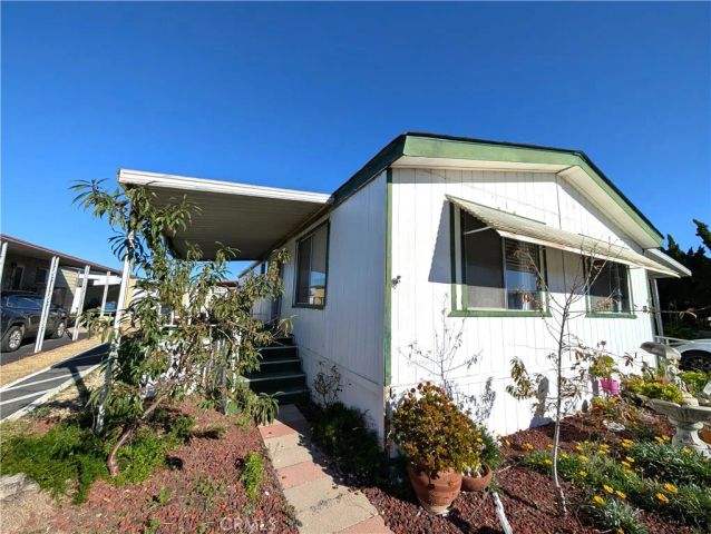 1701 S Thornburg 33, Santa Maria, CA 93458