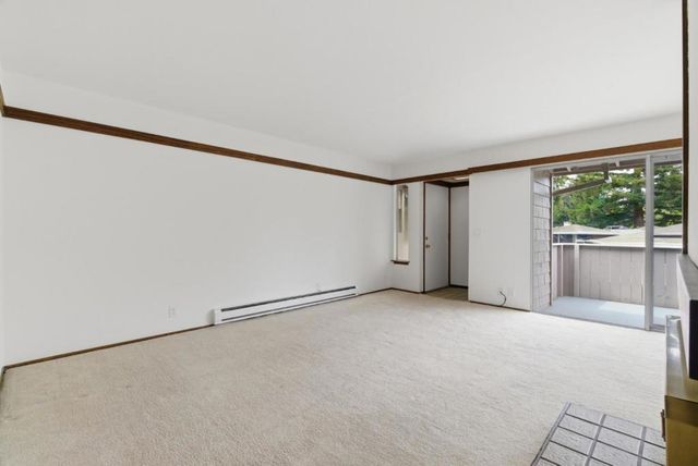 500 W Middlefield Road 41, Mountain View, CA 94043