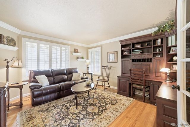 5 White Pine Place, Littleton, CO 80127