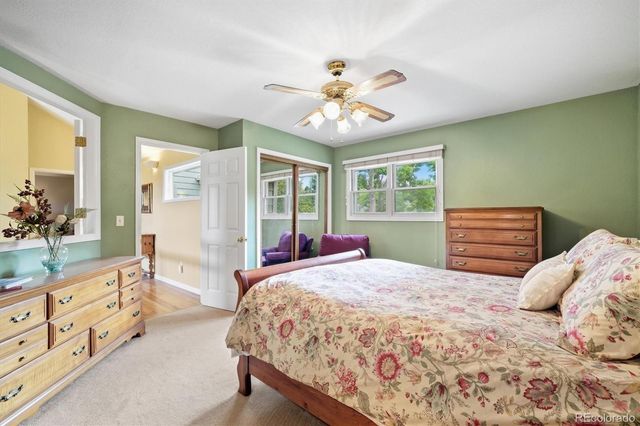 5 White Pine Place, Littleton, CO 80127