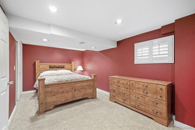 5 White Pine Place, Littleton, CO 80127