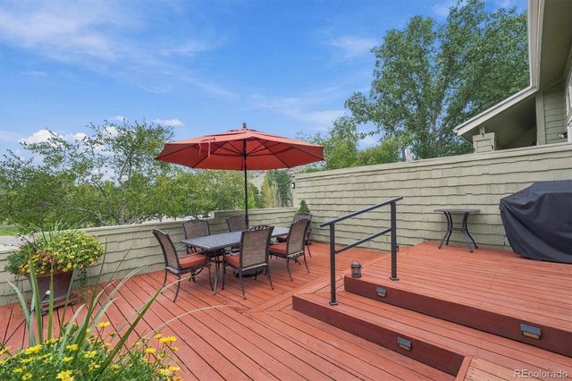 5 White Pine Place, Littleton, CO 80127