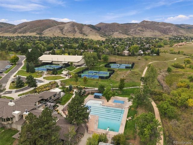 5 White Pine Place, Littleton, CO 80127
