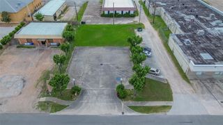 2408 S Park Avenue, Pearland, TX 77581